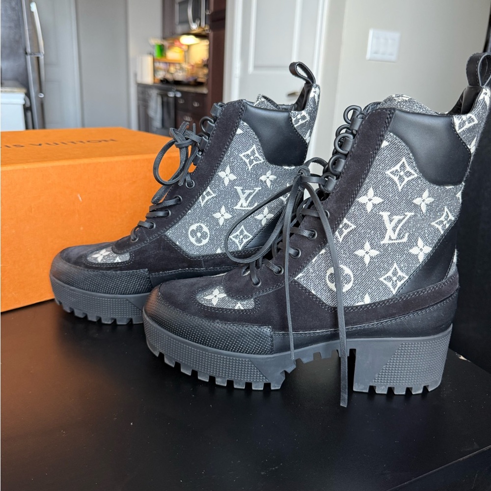 Louis Vuitton Monogram Black and jacquard Gray Combat Boots - Picture 3 of 5